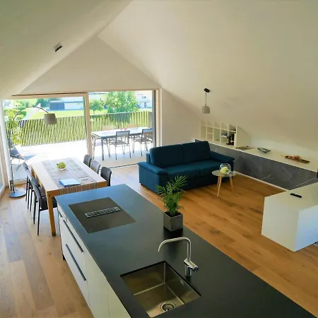 Penthouse 37Th Heaven Apartment Lochau Exterior photo
